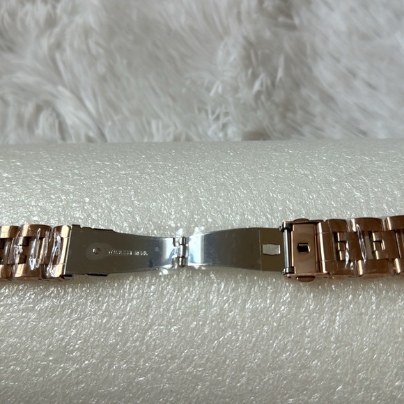 Michael Kors Apple Watch Rose Goldtone Stainless Steel & Crystal
Bracelet - Picture 14 of 15